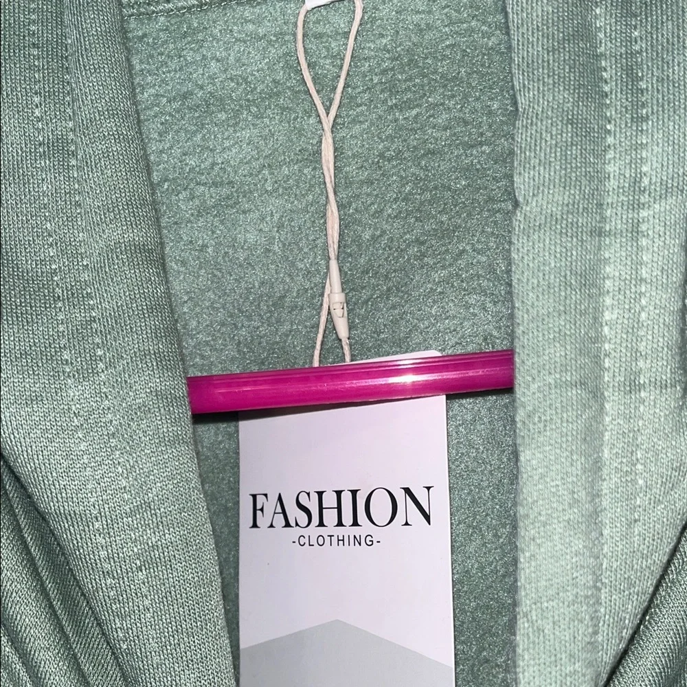 Energy Mint Cropped Hoodie - Picture 2 of 3